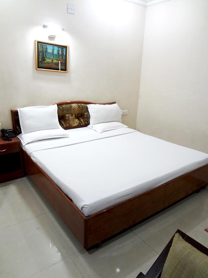Hotel Airport Residency Αχμπανταμπάντ Εξωτερικό φωτογραφία